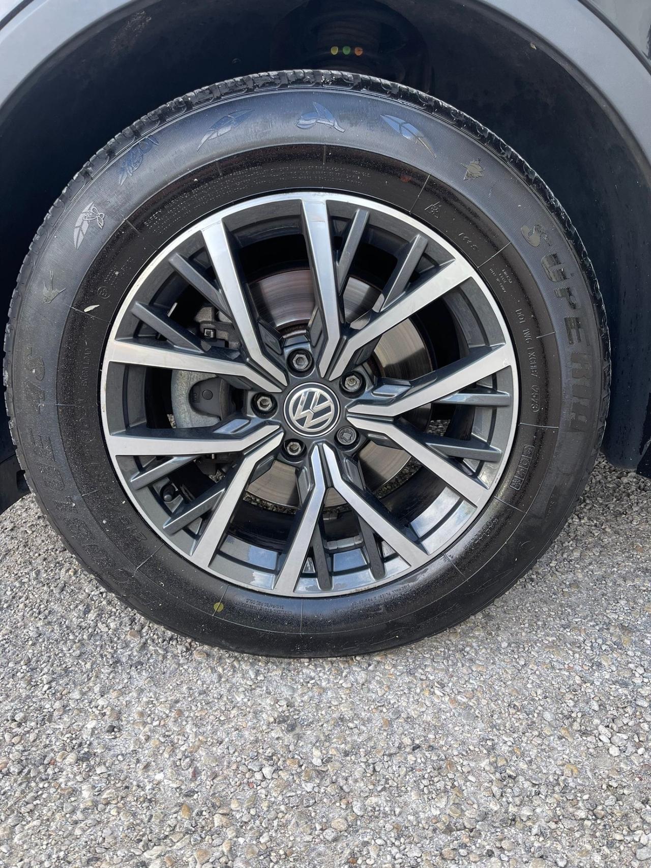 Volkswagen Tiguan-AUTOMATICA-GARANZIA-PERMUTO