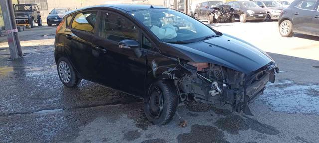 FORD Fiesta 1.2 5 porte INCIDENTATA