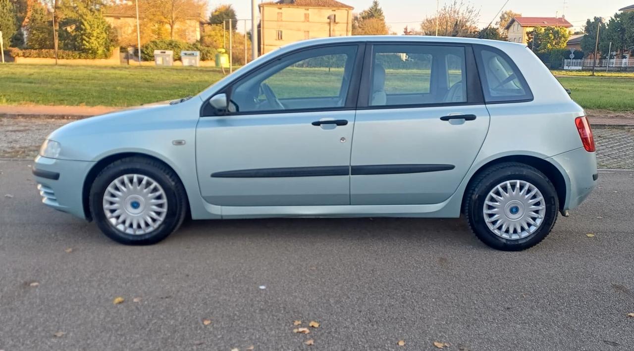 Fiat Stilo 1.4i 16V 5 porte Active
