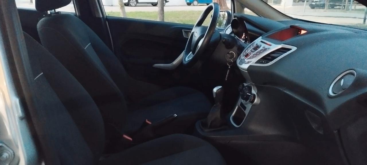 Ford Fiesta 1.2 16V 82CV 5p. Titanium Bs.