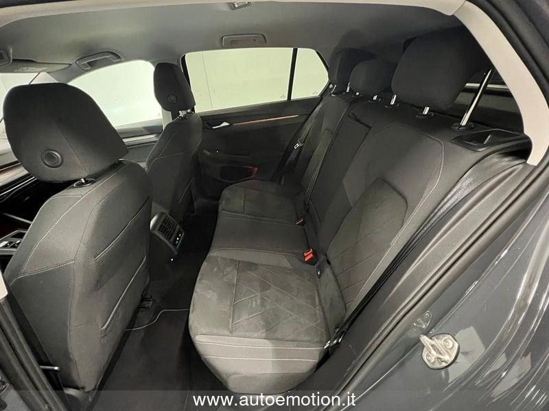Volkswagen Golf Golf 1.5 eTSI 130 CV EVO ACT DSG Style