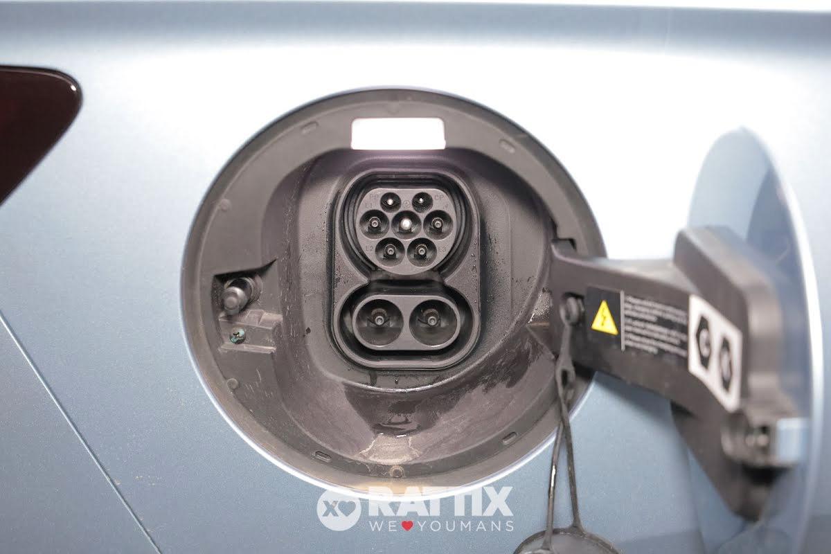 BYD Seal U DM-i 1.5 PHEV Boost + tetto apribile
