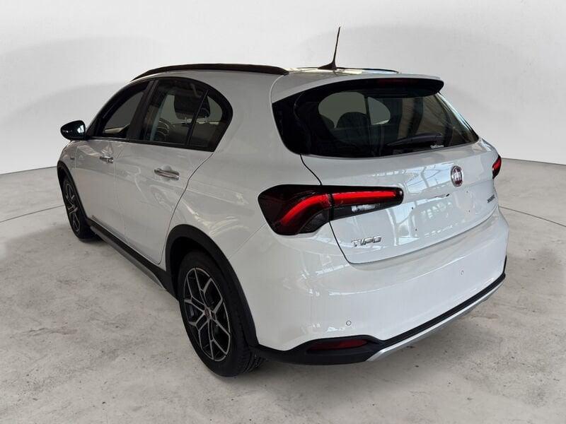 FIAT Tipo Tipo 1.5 Hybrid DCT 5 porte Cross