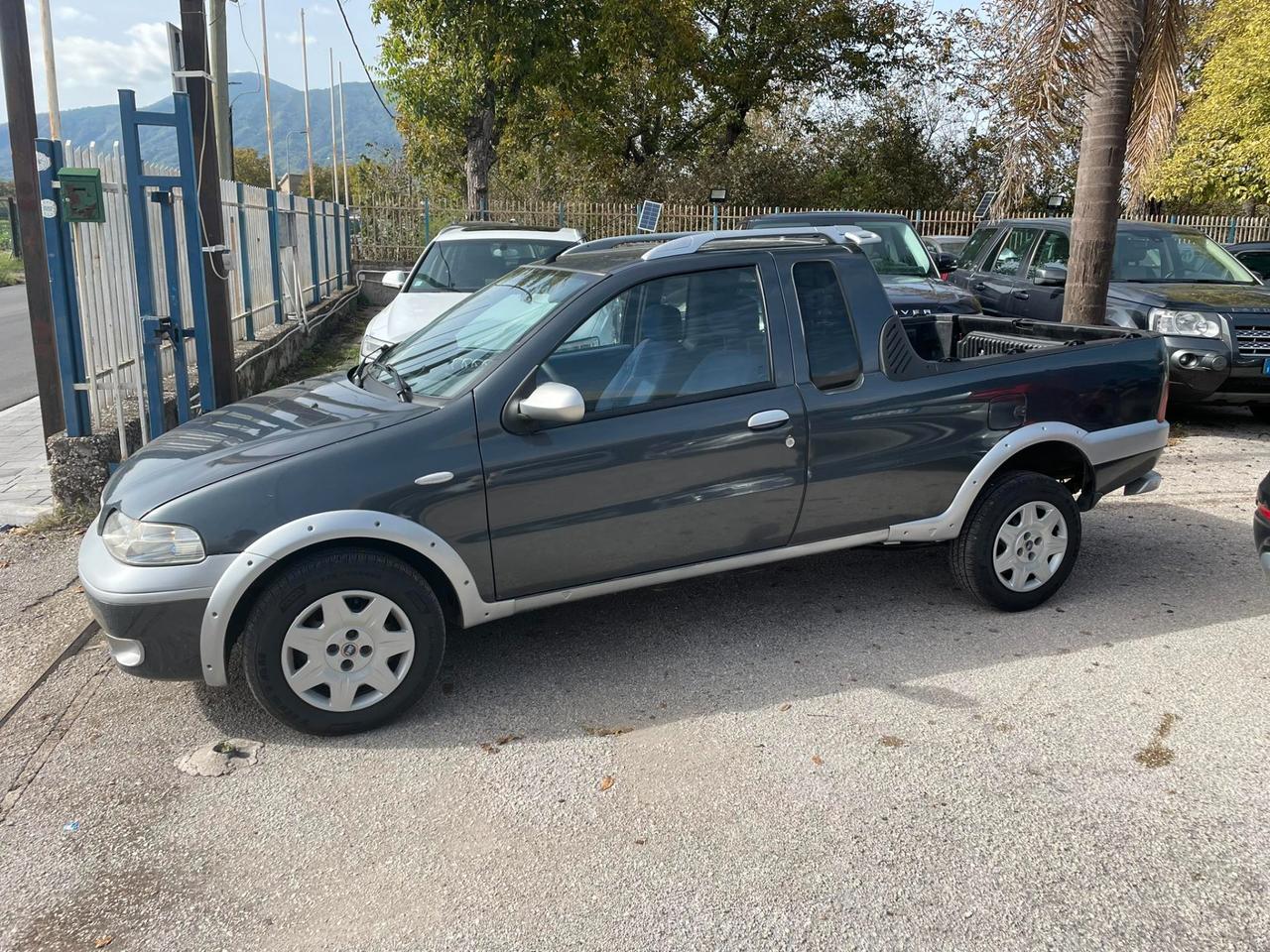 Fiat Strada 1.9 JTD Malibu - 2005