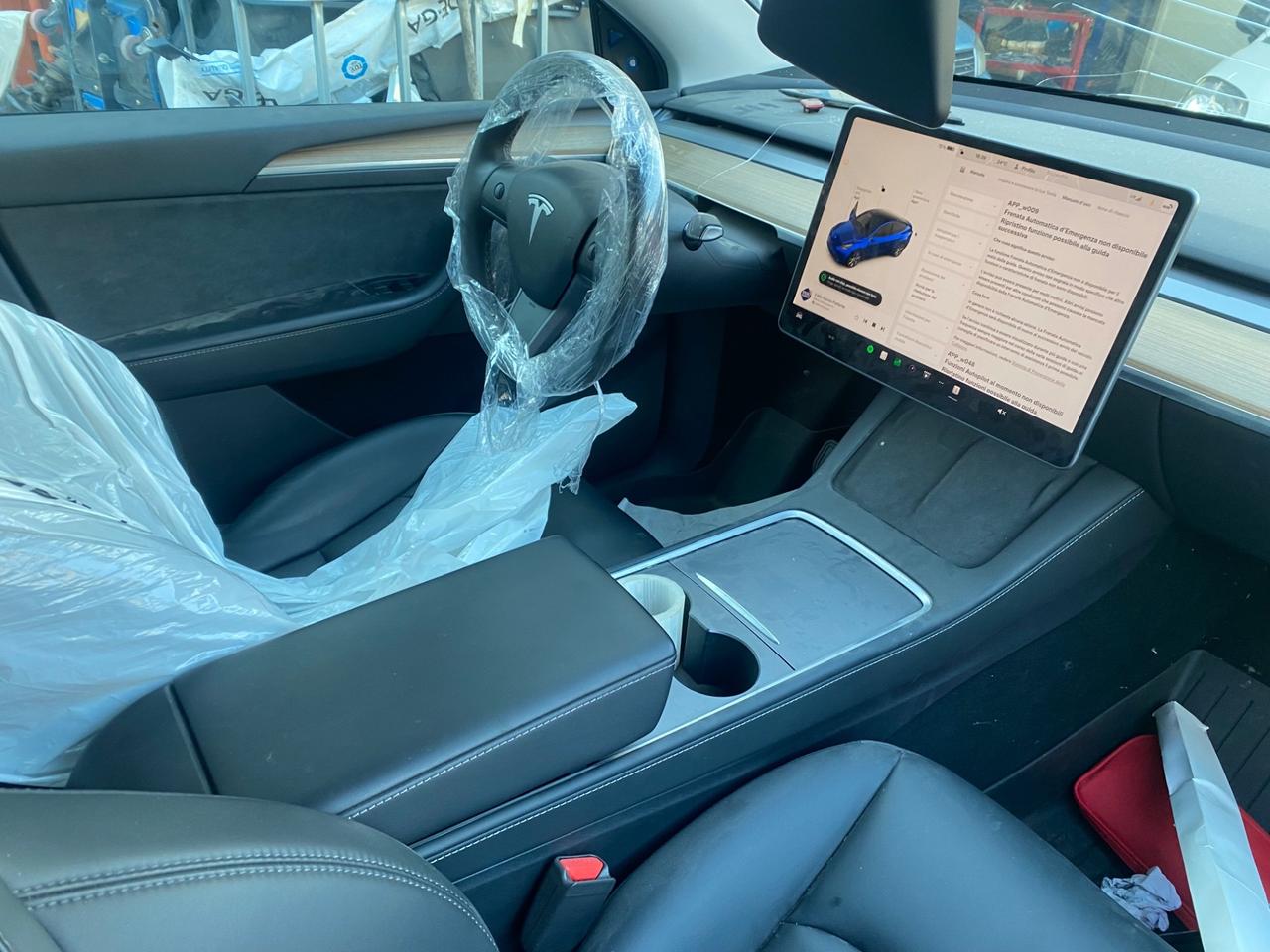 Tesla Model Y RWD