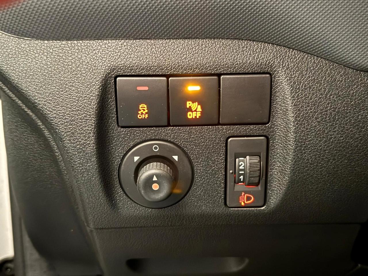 Citroen Berlingo bluehdi 75 3posti Club van