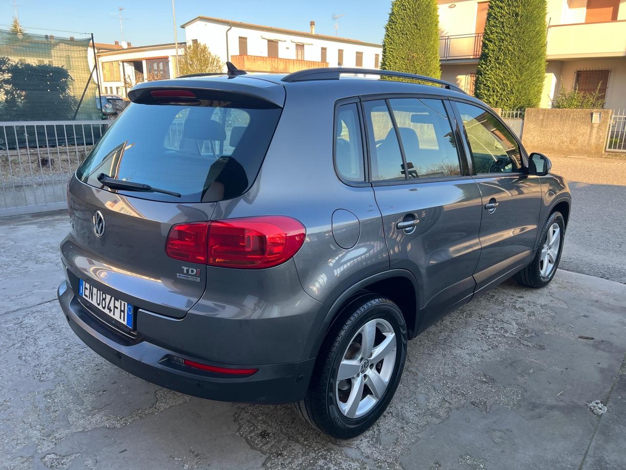 Volkswagen Tiguan 2.0 TDI 6 MARCE 110CV 2012