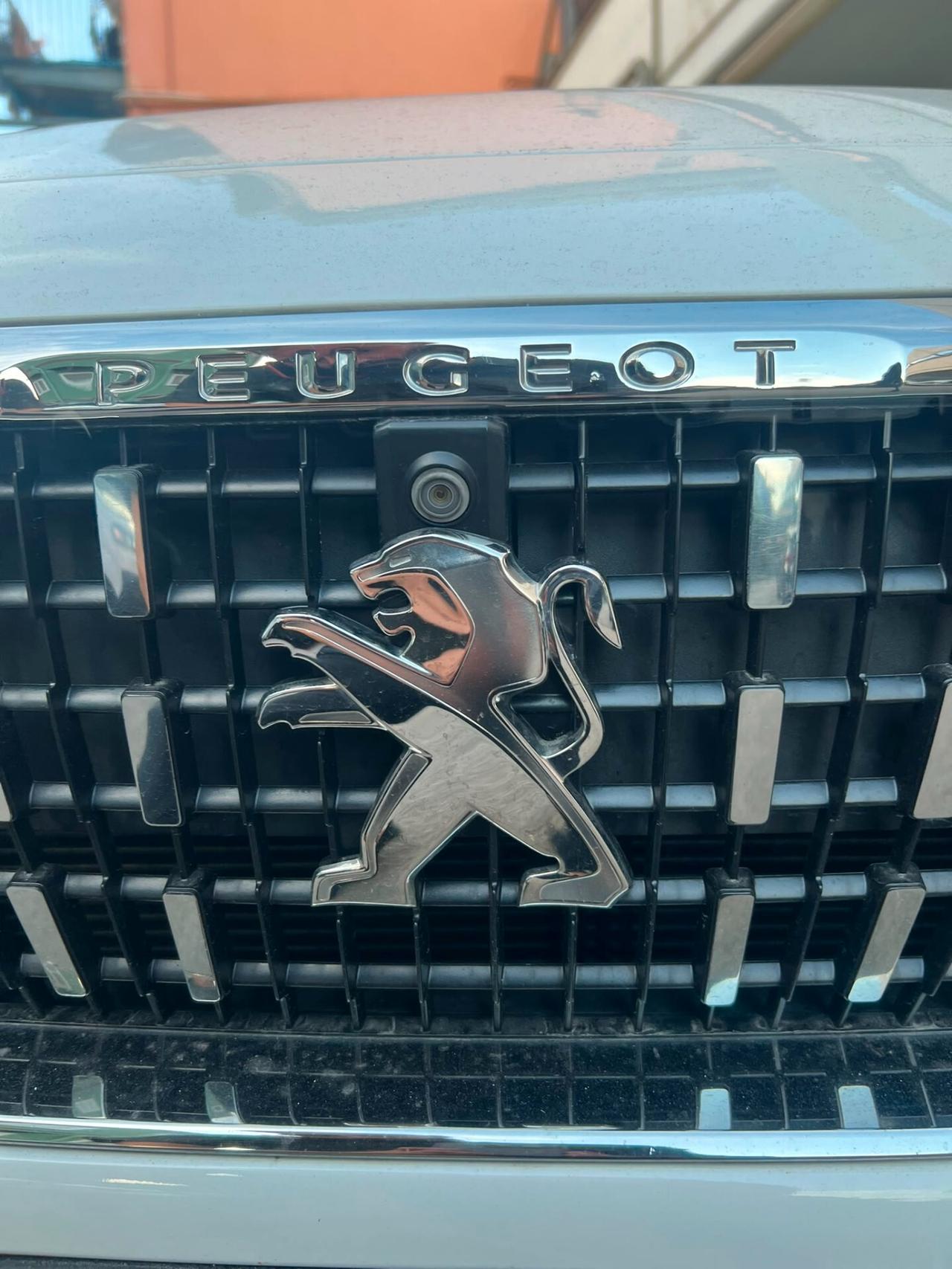 Peugeot 3008 BlueHDi 130 S&S EAT8 Allure