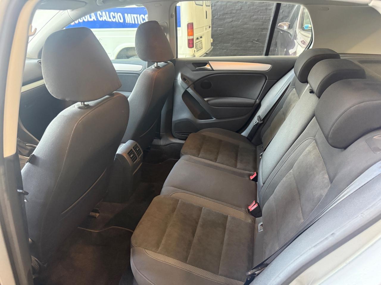 Volkswagen Golf 2.0 TDI DPF 5p. Highline