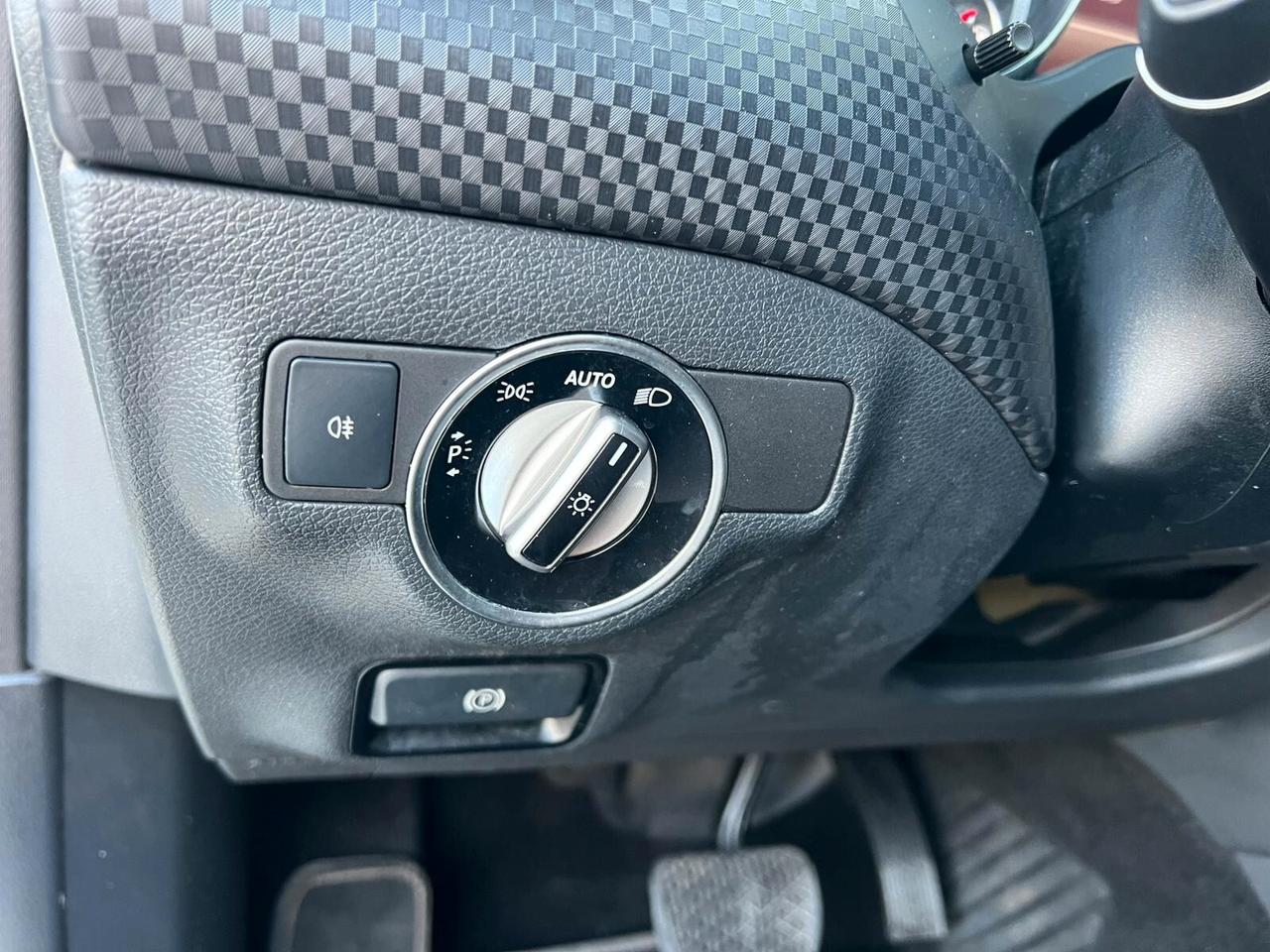 MERCEDES-BENZ A 160 d SPORT 2017!!! AUTOMATICO!!!