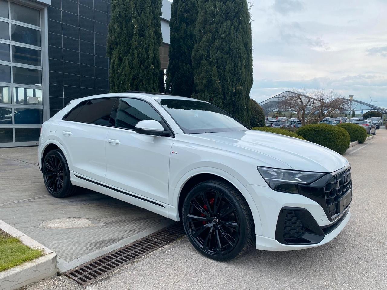 Audi Q8 SUV 50 TDI 286 CV Quattro tiptronic S line edition