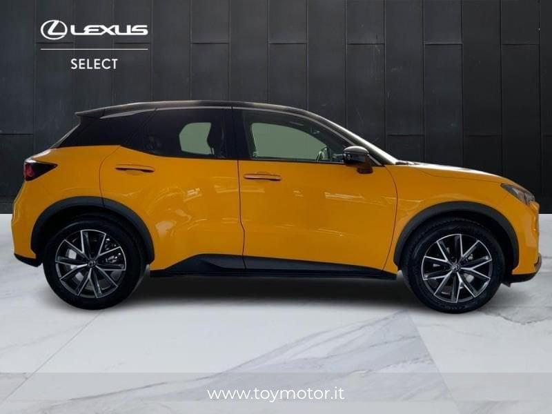 Lexus LBX Hybrid Emotion