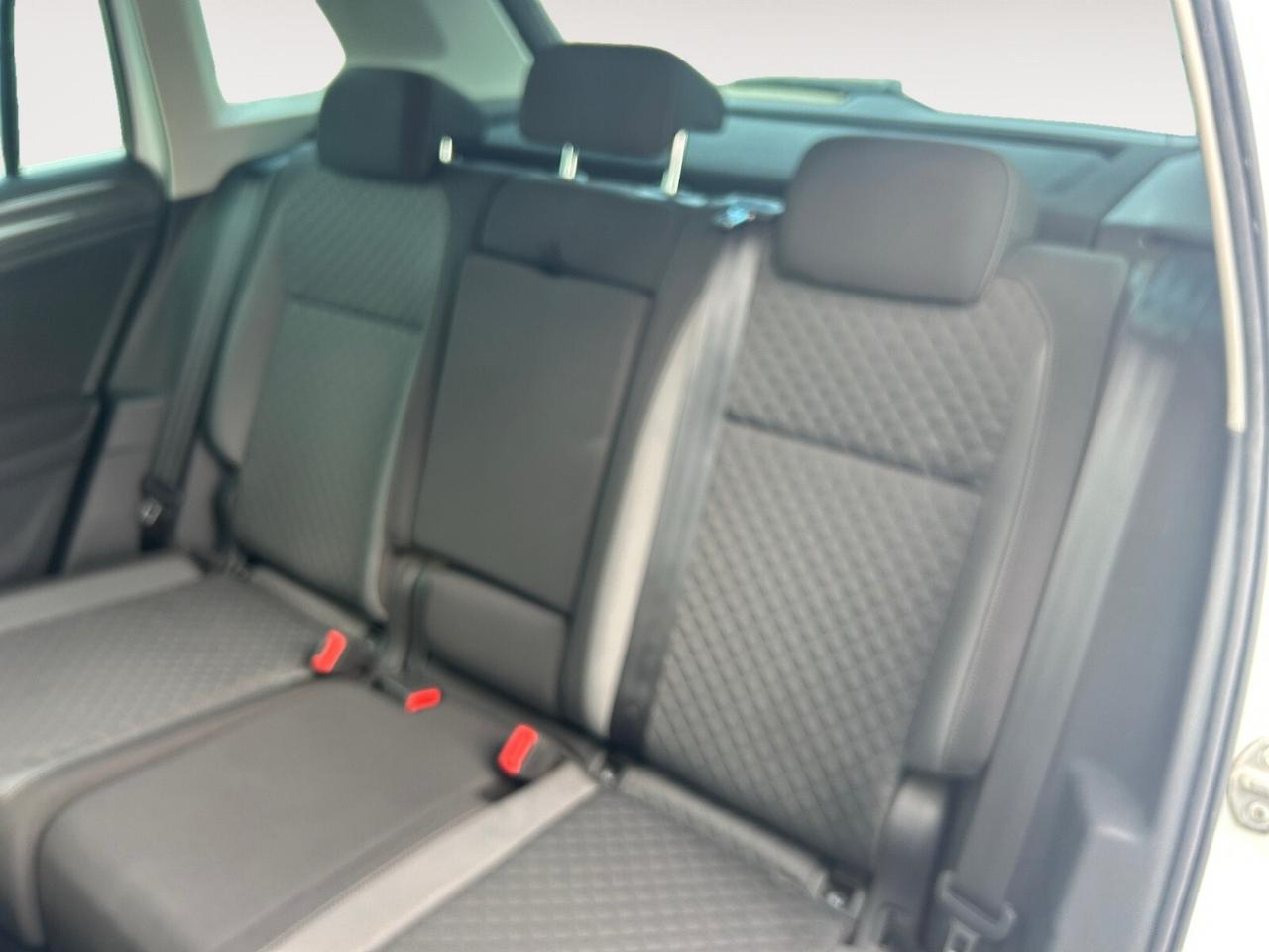 Volkswagen Tiguan 1.6 TDI SCR Sport BlueMotion Technology
