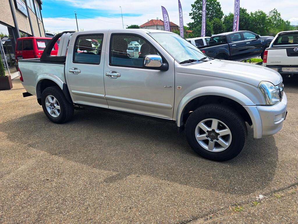 Isuzu D-Max 3.0 TDI 130CV Crew Cab 4WD LS