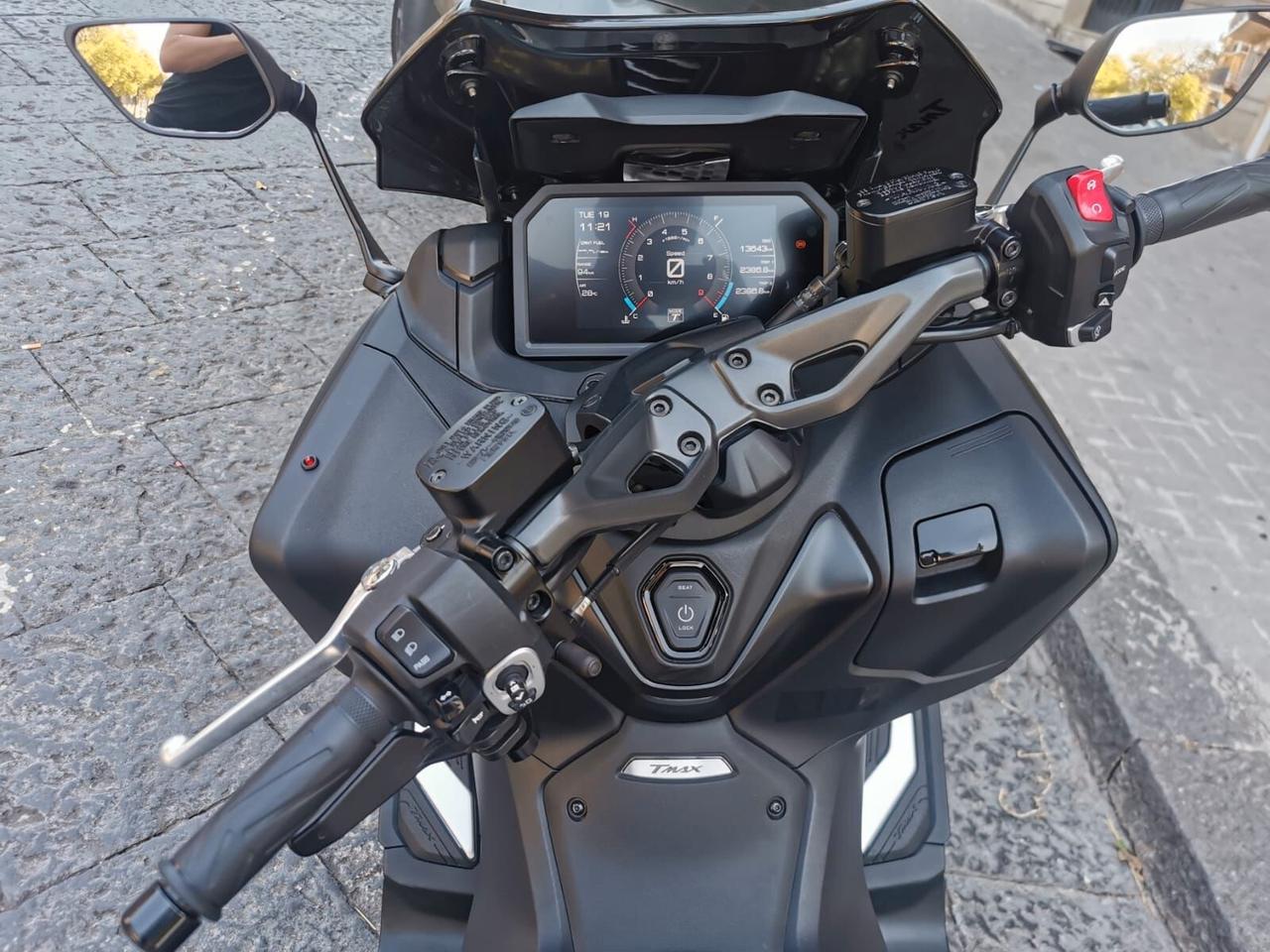 Yamaha T Max