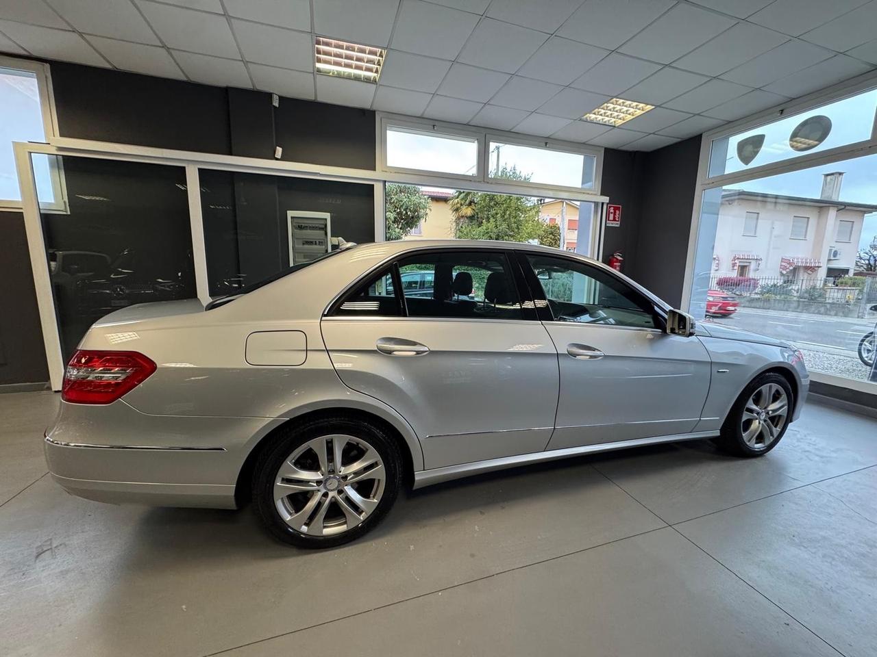 Mercedes-benz E 350 CDI BlueEFFICIENCY 4M. Avantgarde