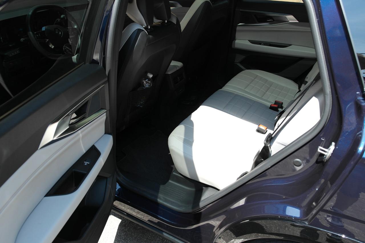 Renault Espace Full Hybrid E-Tech 200 7p Iconic