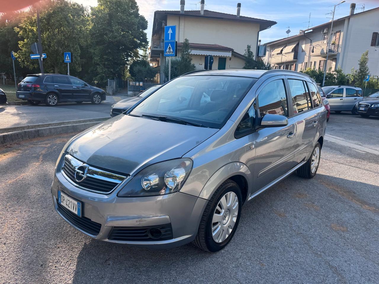 Opel Zafira 1.6 16V ecoM 94CV Cosmo