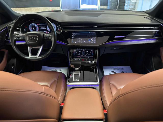 AUDI Q8 50 TDI quattro TETTO PANOR. IVA DETRAIB.!!!