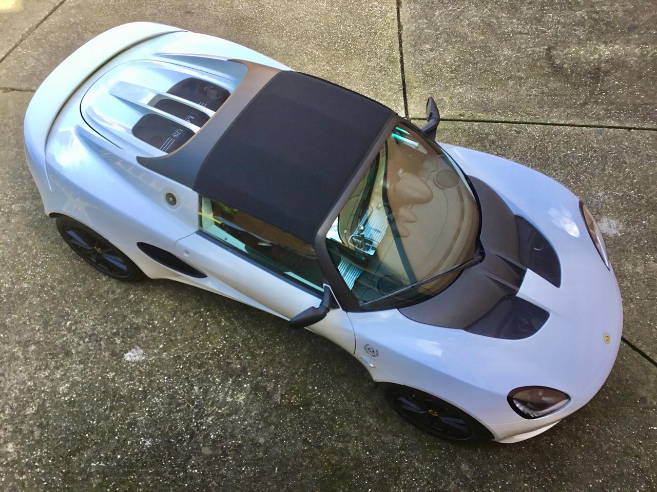 Lotus Elise Sport 220