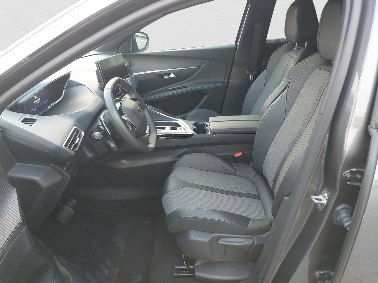 PEUGEOT 5008 2ª serie - 5008 BlueHDi 130 S&S EAT8 Allure Pack