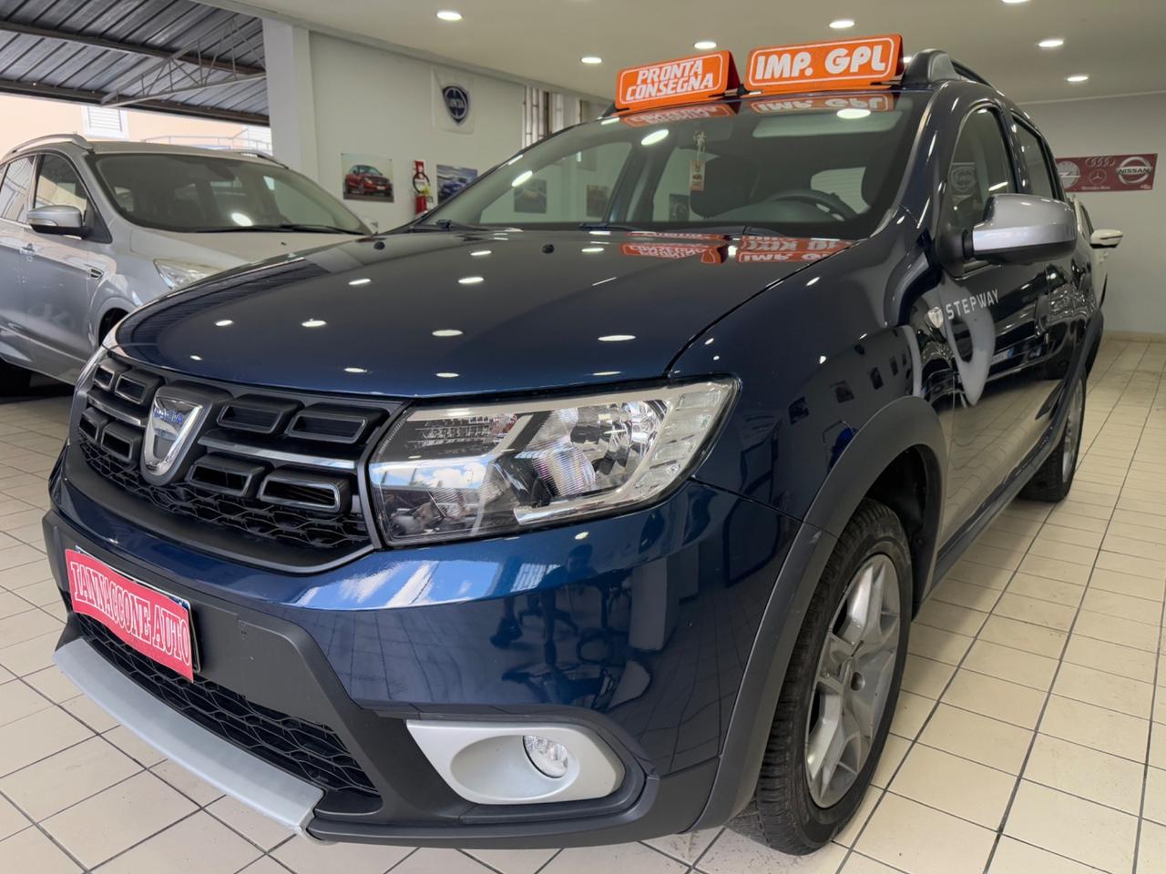 Dacia Sandero Stepway 2018 gpl nuova