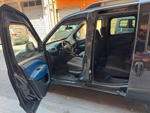 Fiat Doblo 2.0 MJT 16V Dynamic 7 Posti