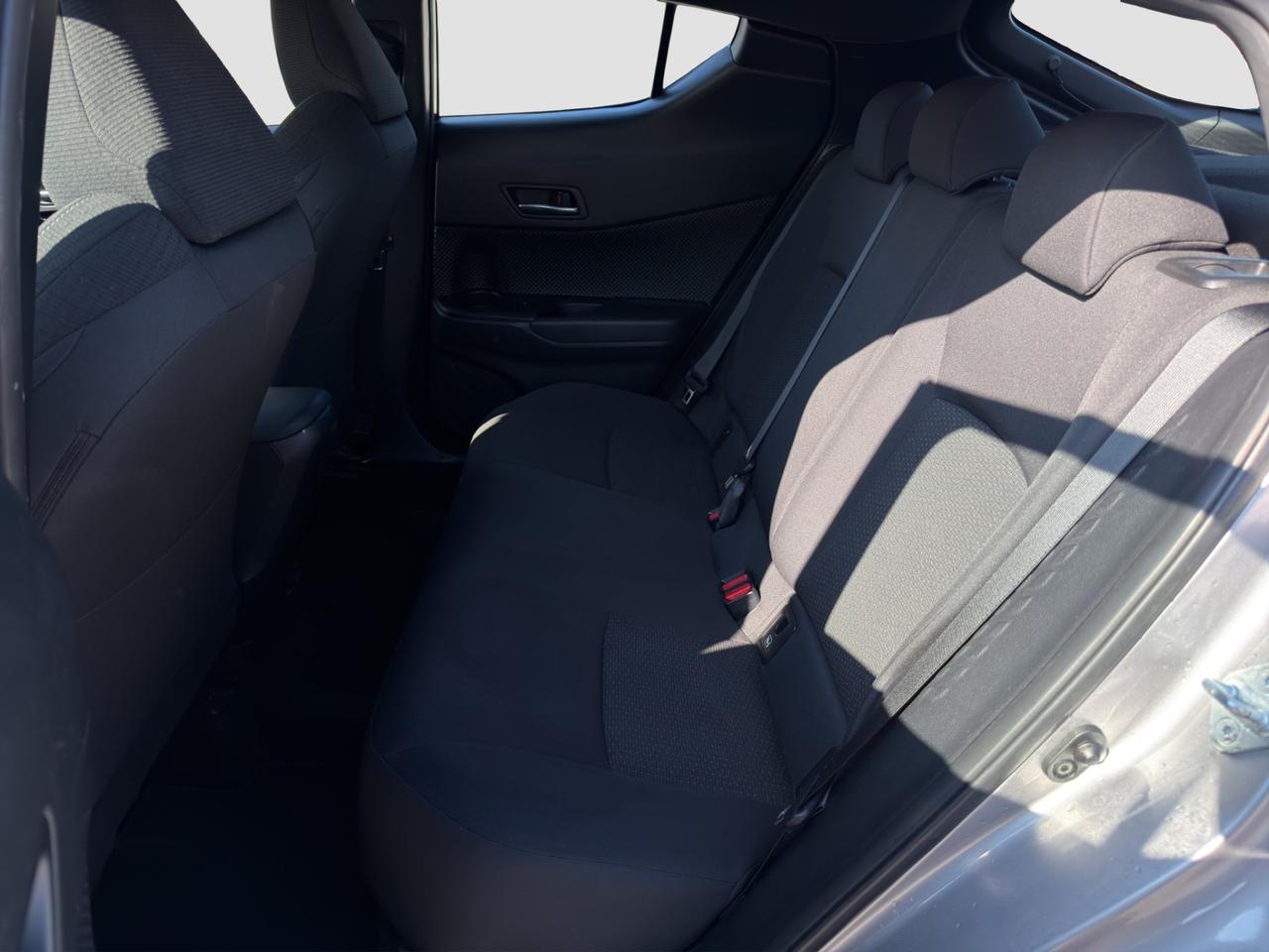 TOYOTA C-HR 1.2 Turbo Active