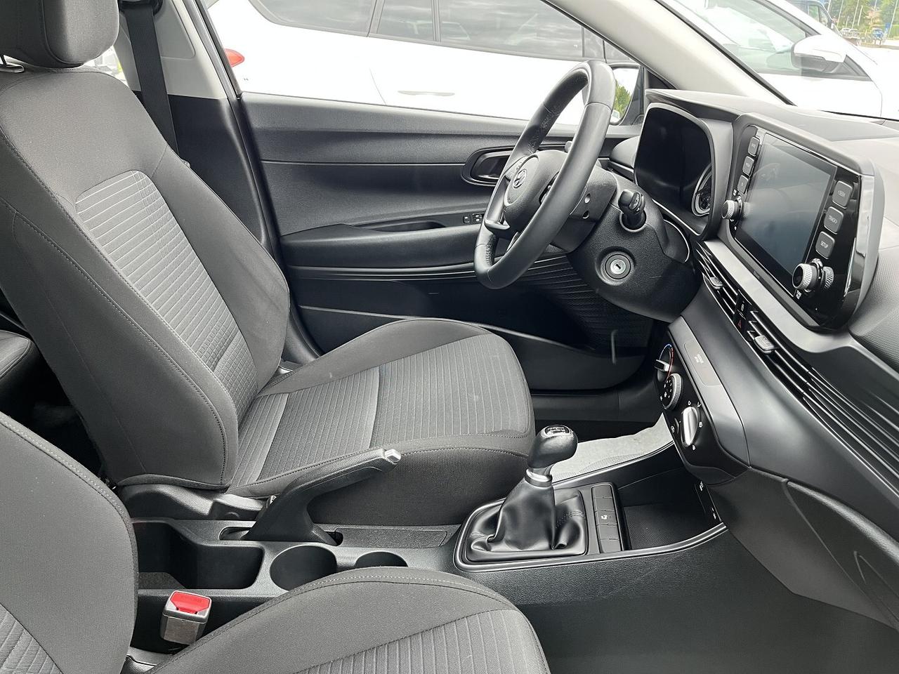 HYUNDAI I 20 1200 CC 84 CV CONNECTLINE