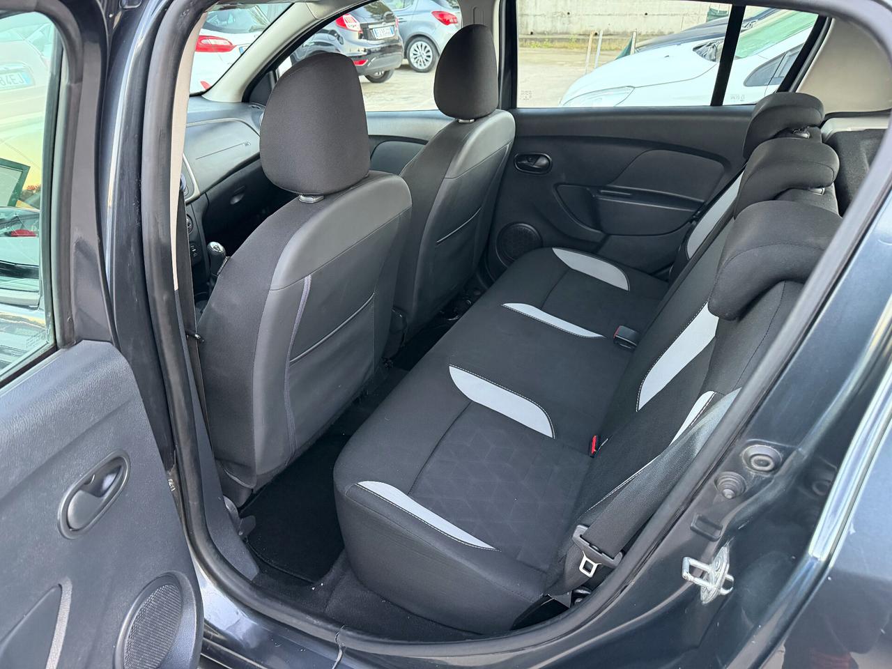 Dacia Sandero Stepway 1.5 dCi 8V 90CV Start&Stop