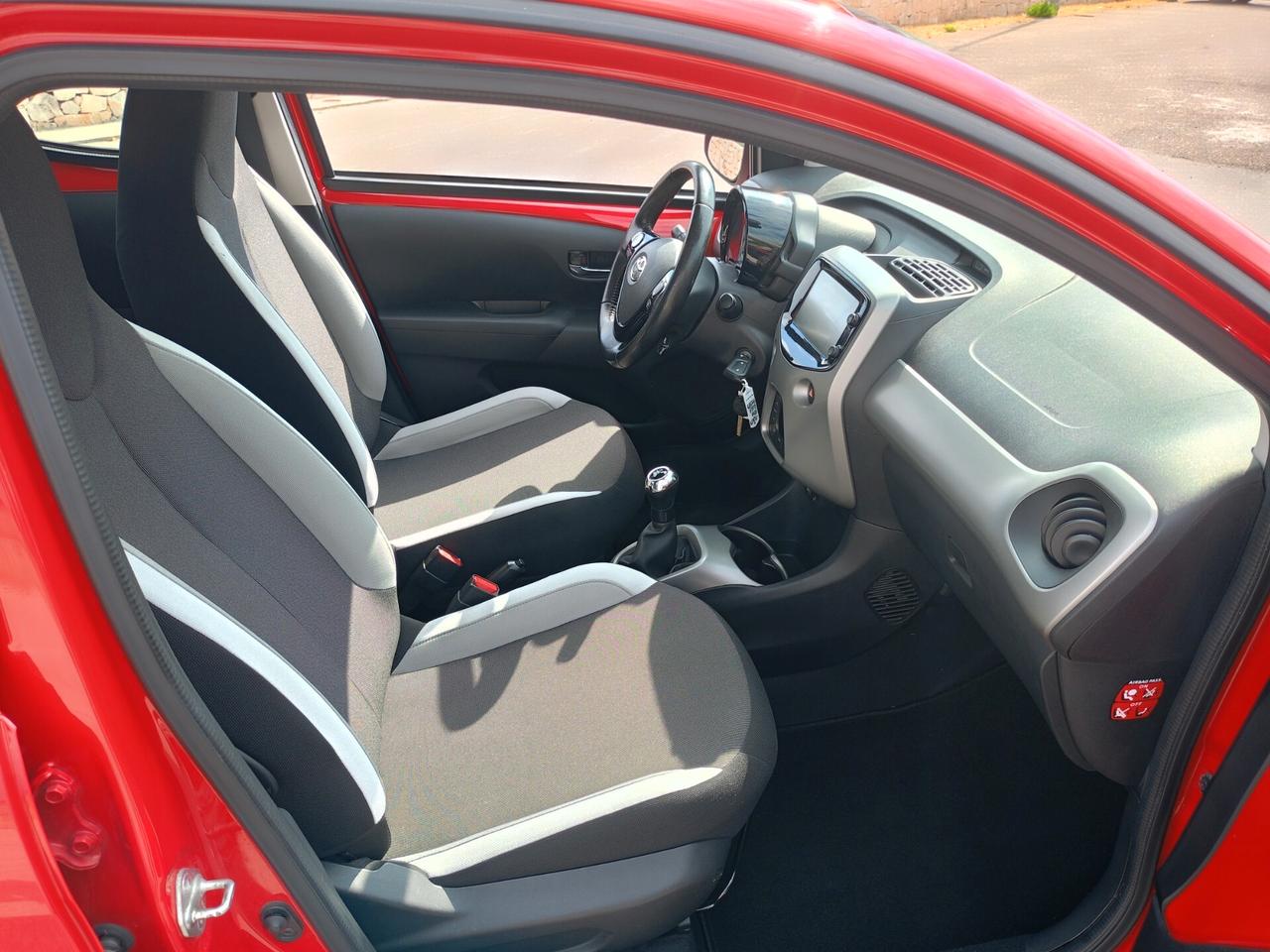 Toyota Aygo X 1.000 5 porte x-clusiv