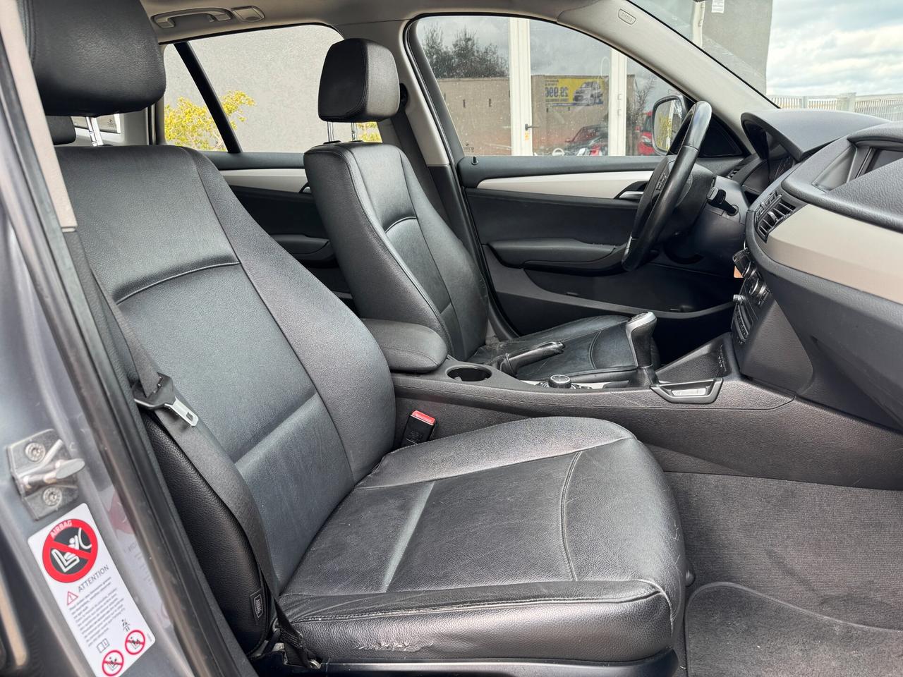 BMW X1 XDRIVE 20D FUTURA 2011