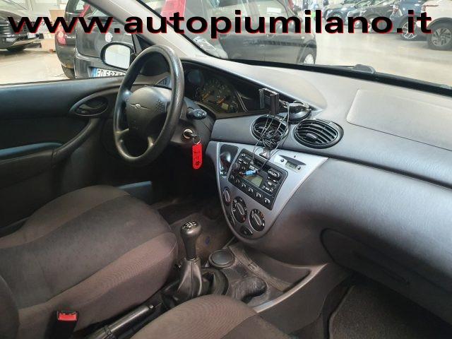 FORD Focus 1.6i 16V cat SW Ambiente