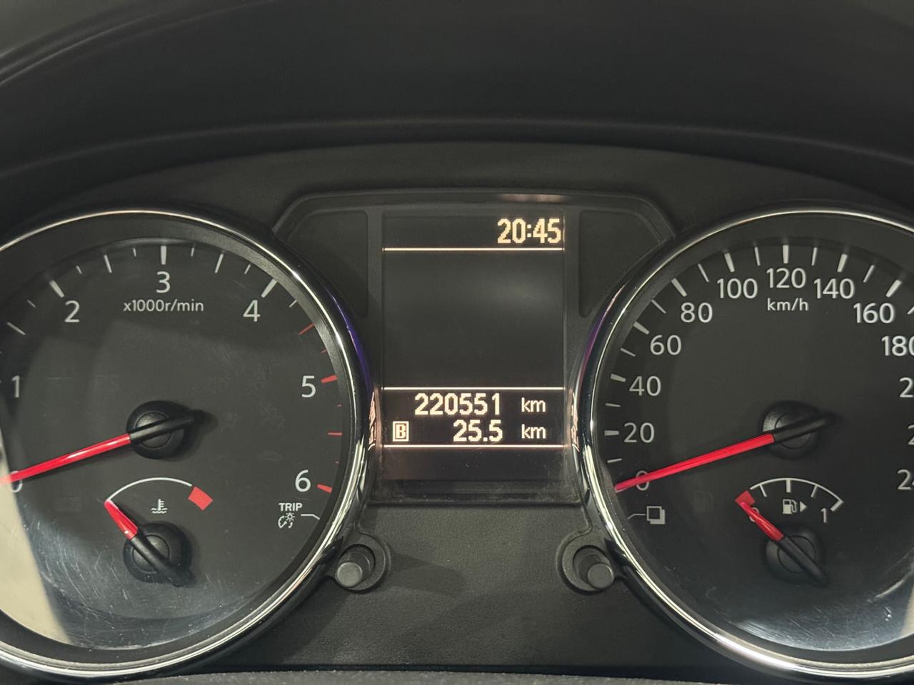 Nissan Qashqai 1.5 dci traino e carrello omologato