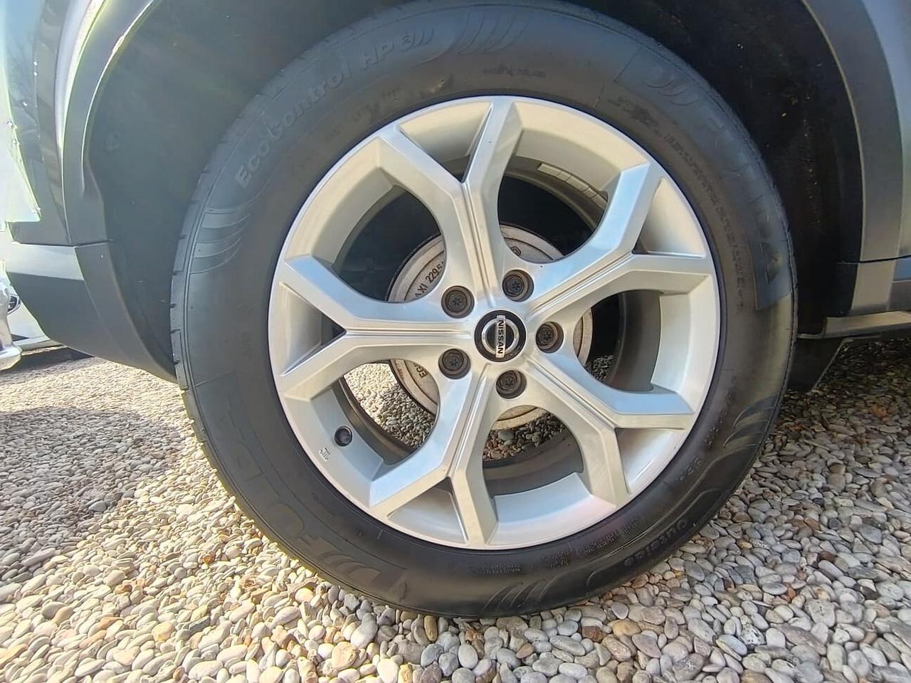 Nissan Juke 1.0 dig-t Acenta 117cv dct