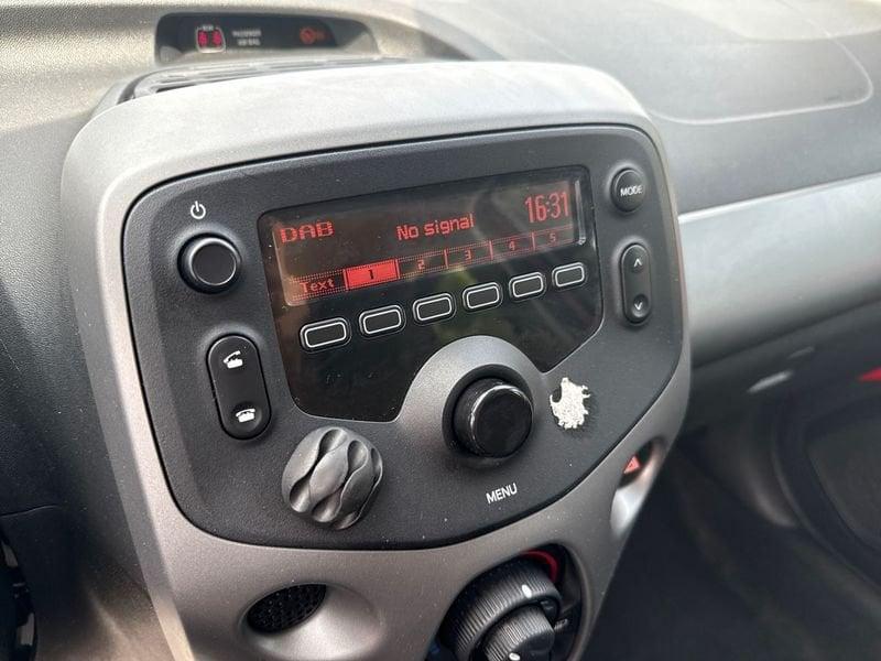 Toyota Aygo Aygo 5p 1.0 x-cool 72cv