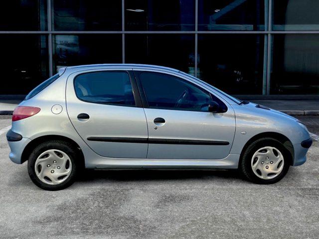 PEUGEOT 206 1.4 BENZ 75CV 5p. Roland Garros ADATTA NEOPATENTAT