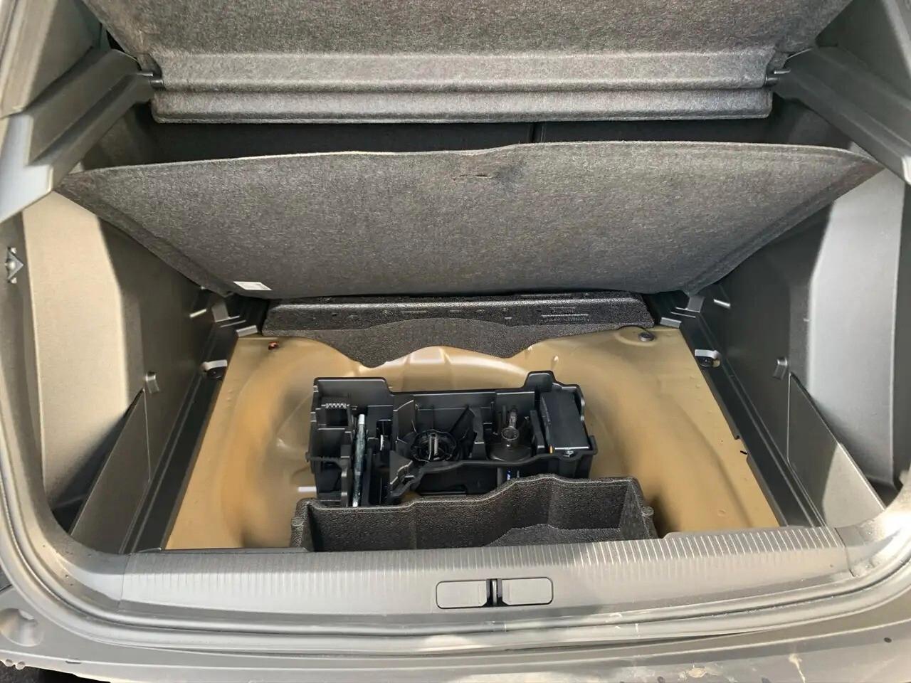 Peugeot 2008 PureTech 100 S&S Allure