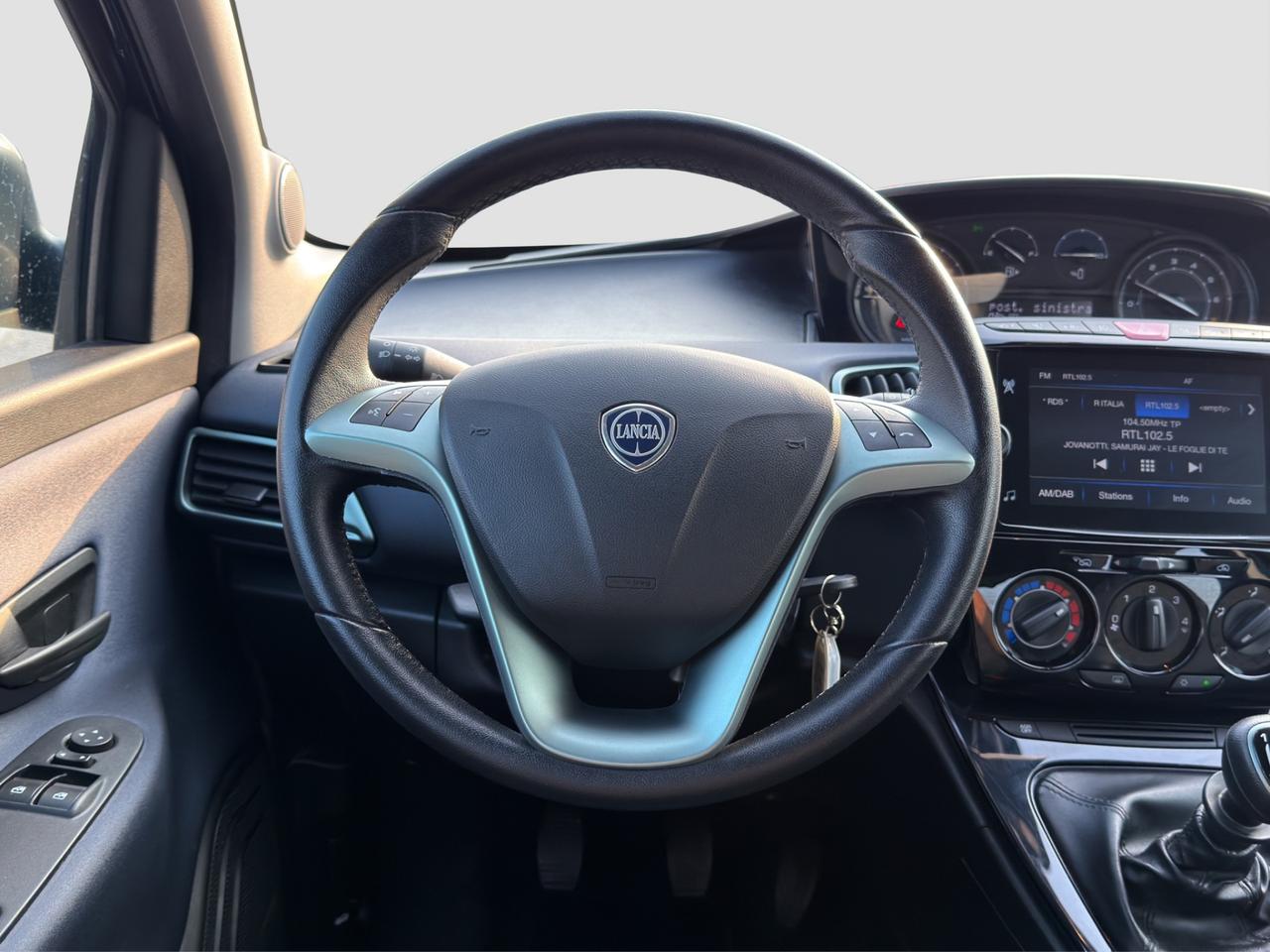 LANCIA Ypsilon 3ª serie Ypsilon 1.0 FireFly 5 porte S&S Hybrid Gold