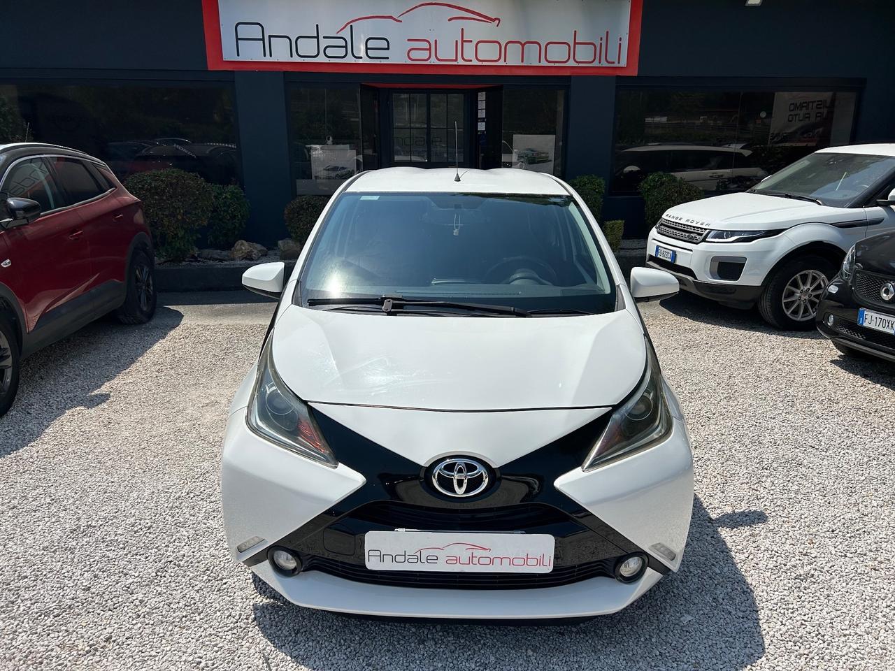 Toyota Aygo 1.0 *77000KM* X-WAVE FULL