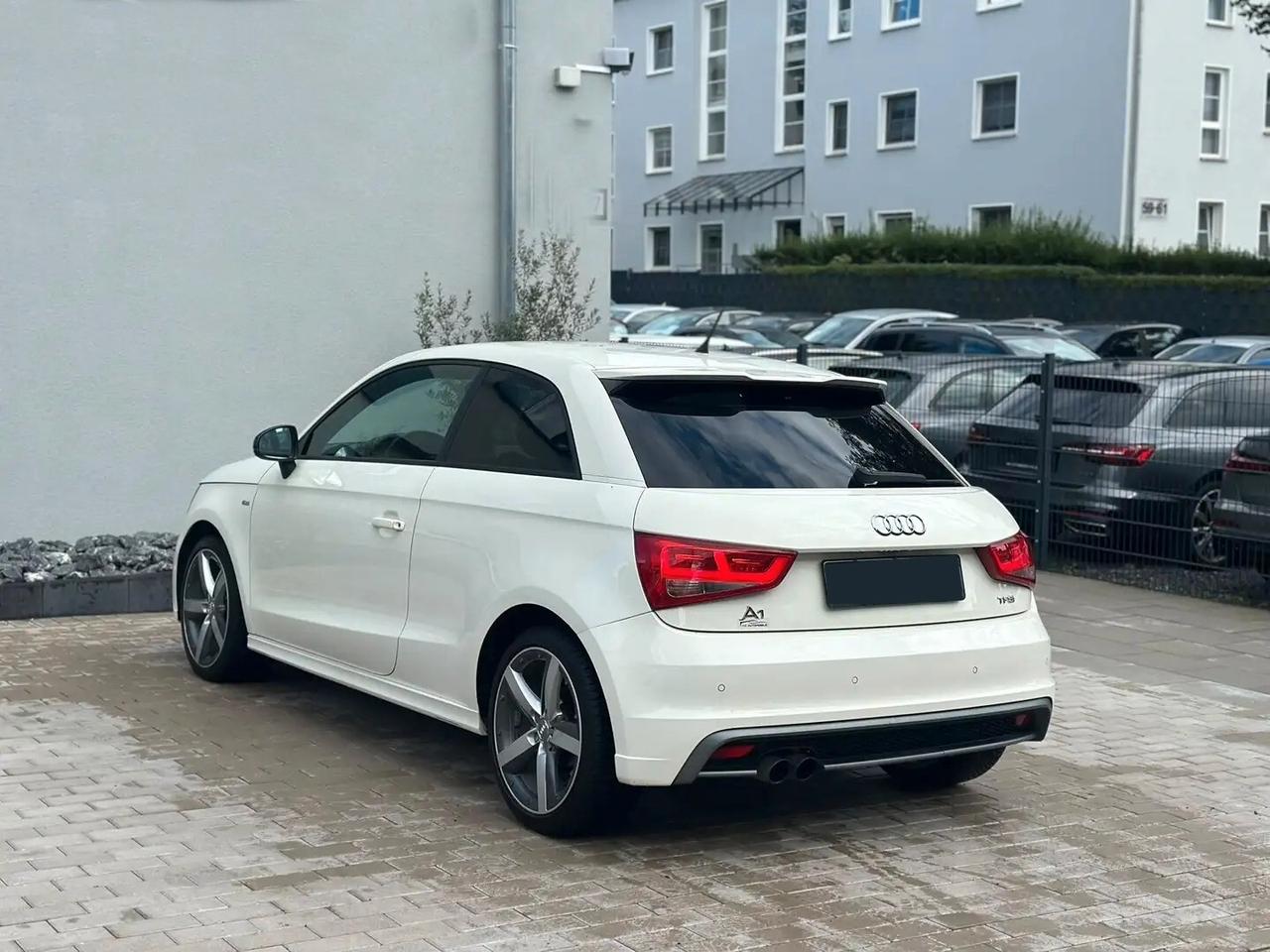 Audi A1 1.4 Tfsi 122cv S-Line