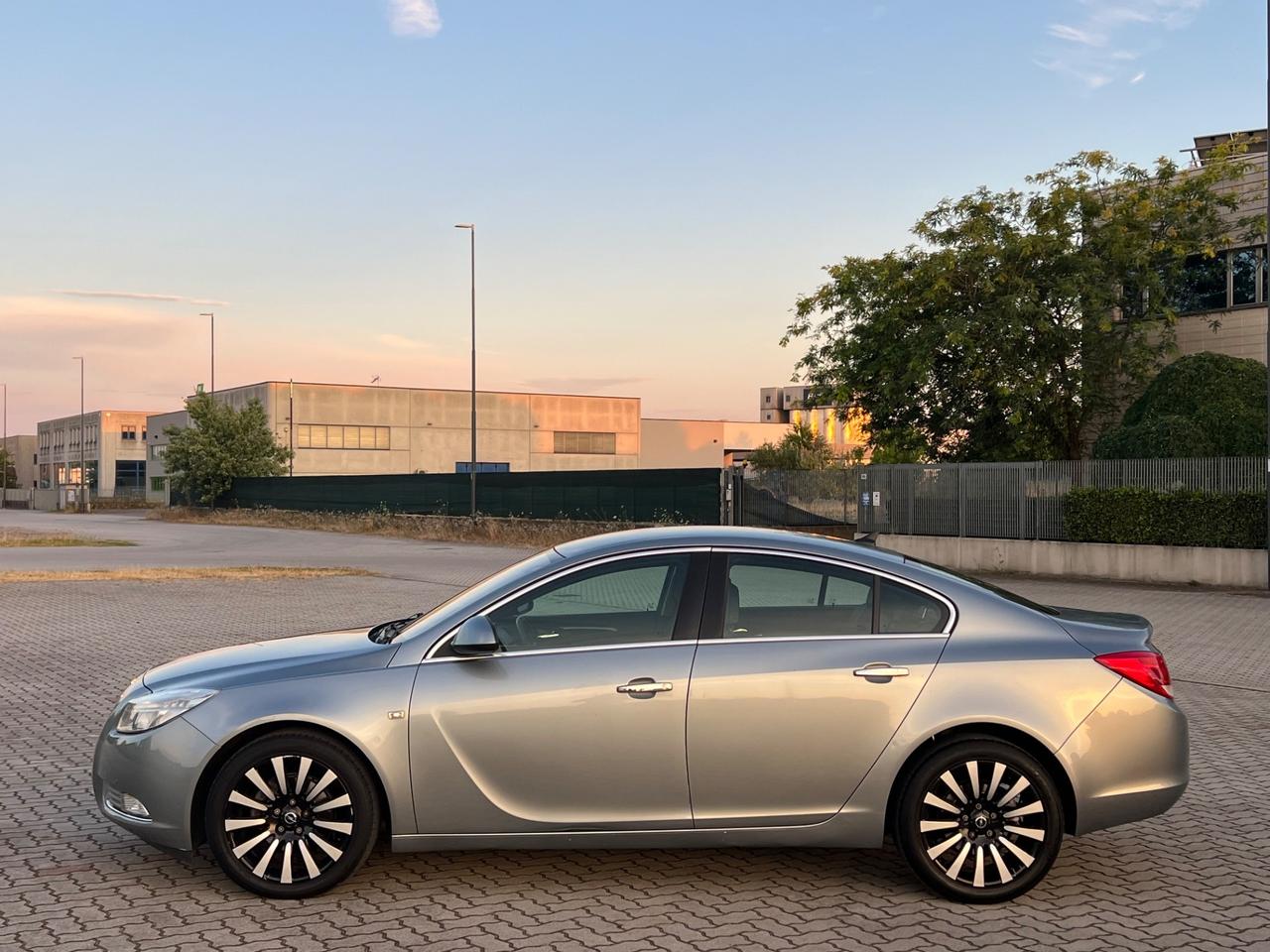 Opel Insignia 2.0 CDTI 4 porte Cosmo