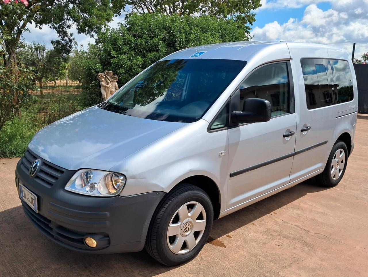Volkswagen Caddy 1.9 TDI PIANALE RIBASSATO TRASPORTO DISABILI UNIPRO