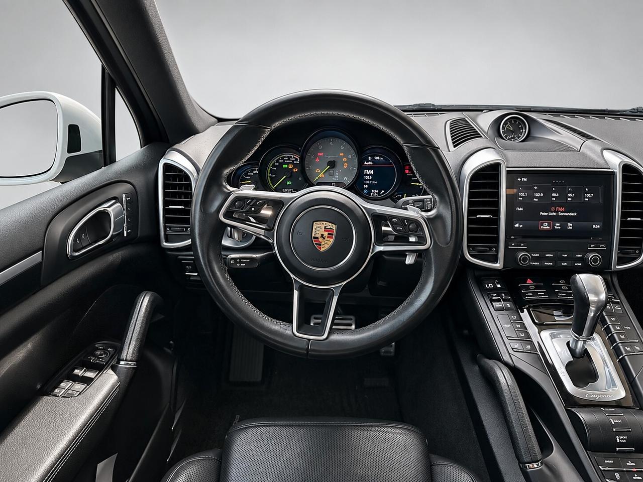 Porsche Cayenne 3.0 V6 E-Hybrid FINANZIABILE