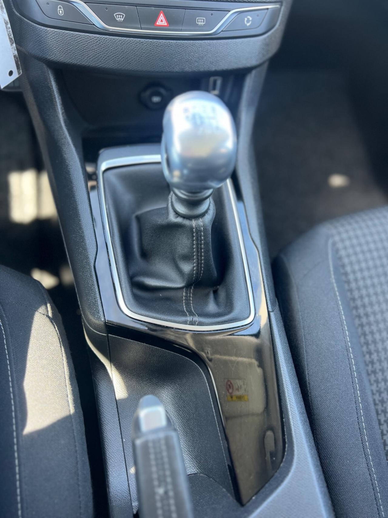 Peugeot 308 BlueHDi 100 S&S SW