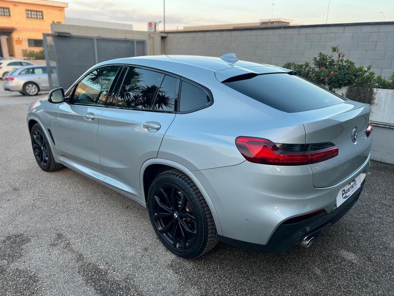 Bmw X4 xdrive25d Msport X auto NIGHT LED/PELLE/360/20;