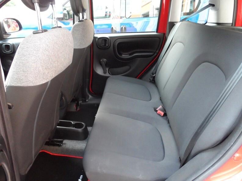 Fiat Panda 1.0 FireFly 70 CV Hybrid Easy