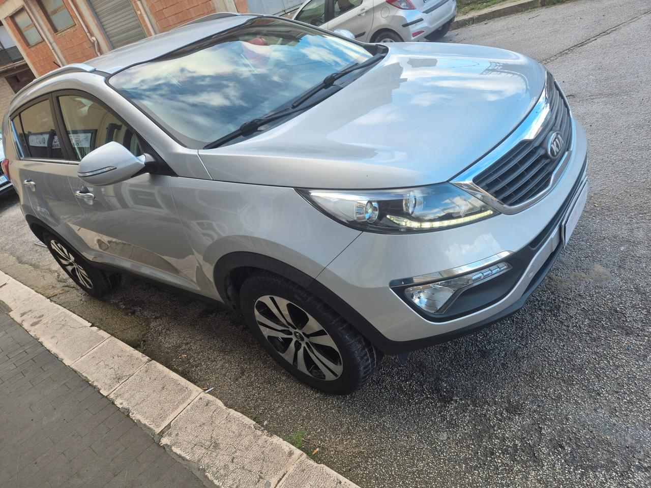 KIA SPORTAGE 1.7 115 CV ANNO 2014 KM 150000 CERTIF