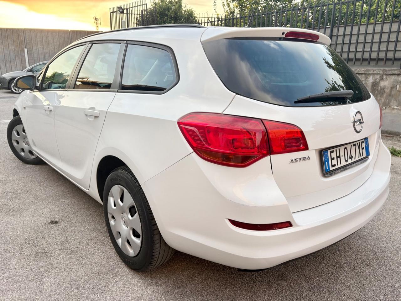Opel Astra 1.4 benz/GPL 2036 130000km
