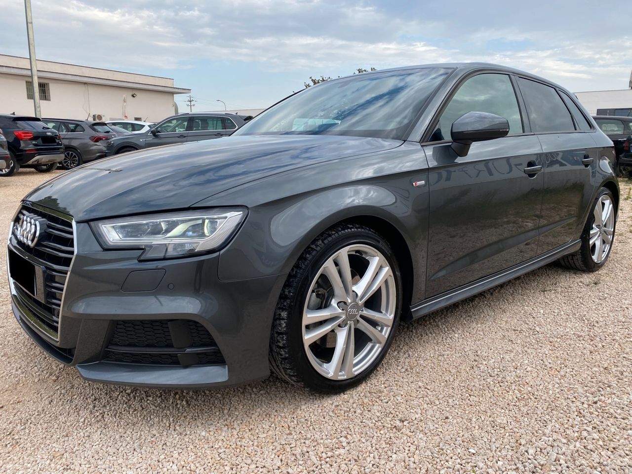 AUDI A3 2.0 TDI 184CV QUATTRO S-LINE 18 VENDUTA